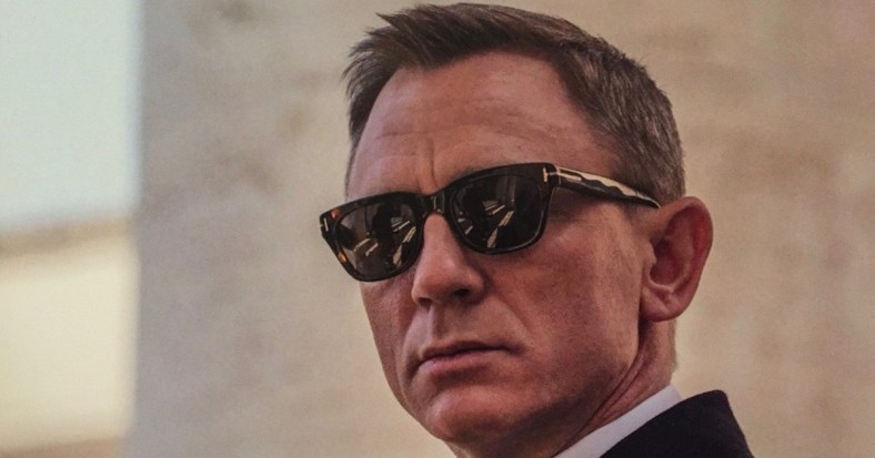 Daniel-Craig-Spectre-Sunglasses-Promo