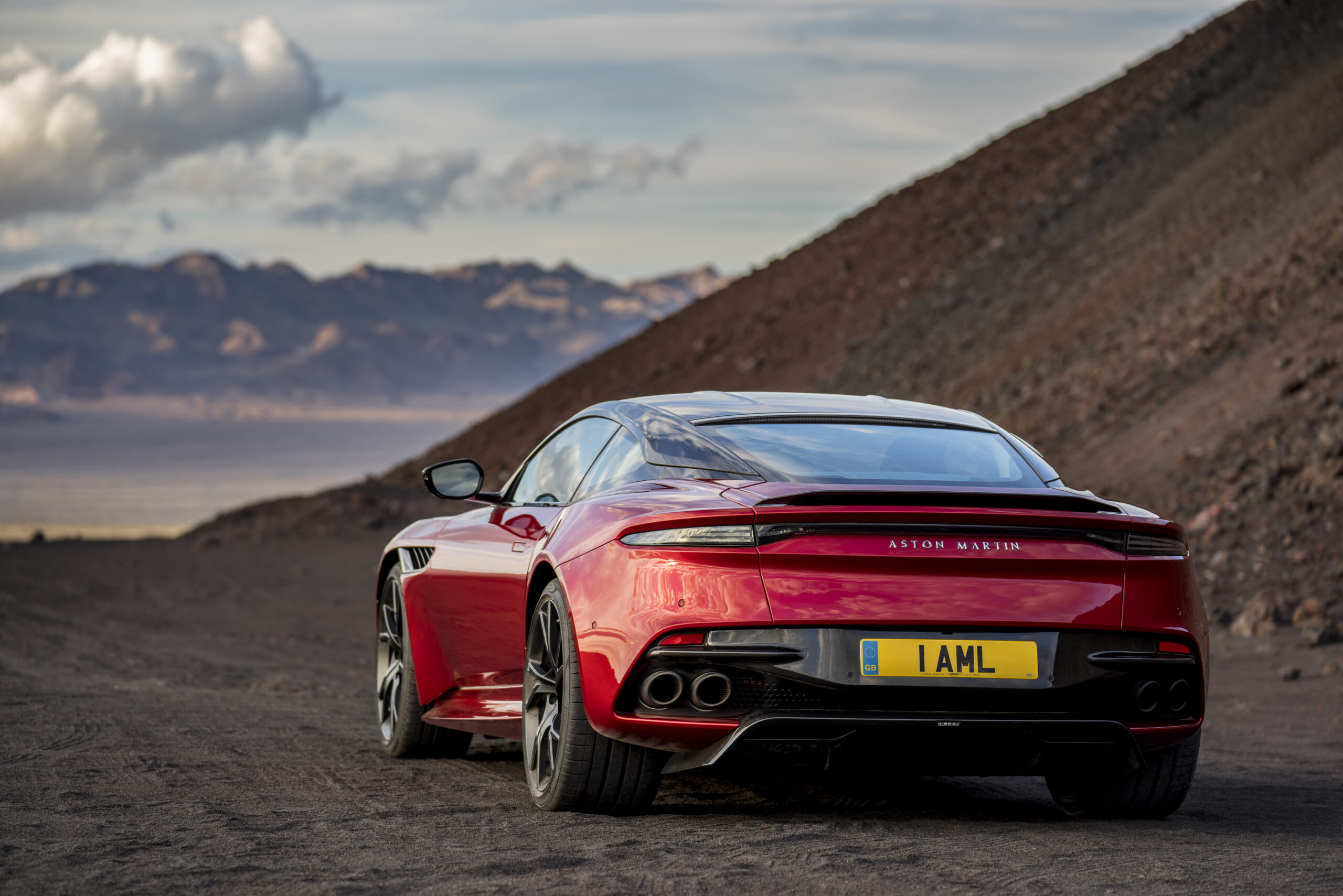 DBS_Superleggera_27798