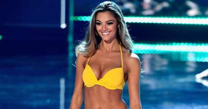 Demi-Leigh Nel-Peters Miss Universe 2017