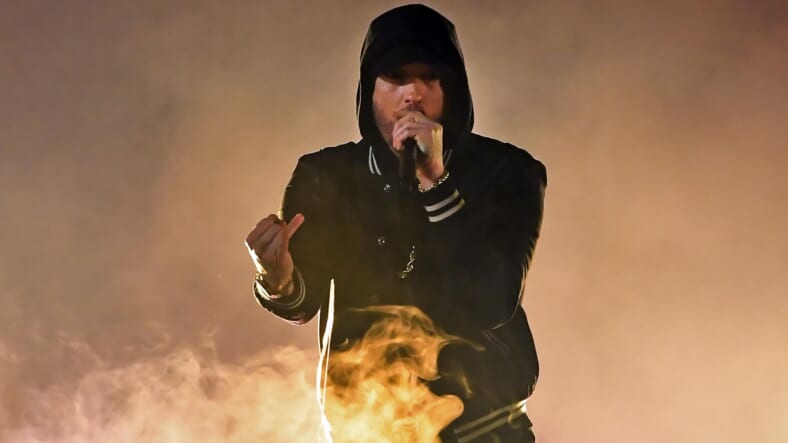 bag Dictate threat Eminem Breaks World Speed Record With 'Godzilla' Verse - Maxim