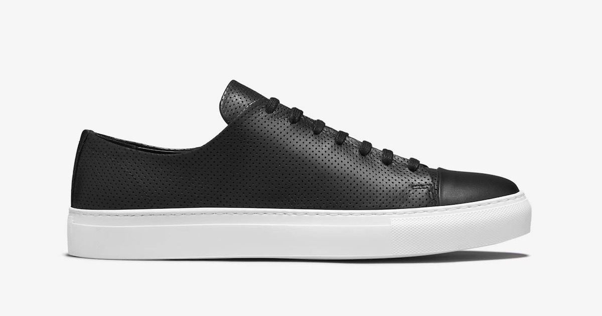Erving_Cap-Toe_Black_Profile_0d3c9b4c-18fa-4680-8531-21afd6a8b358_2048x2048