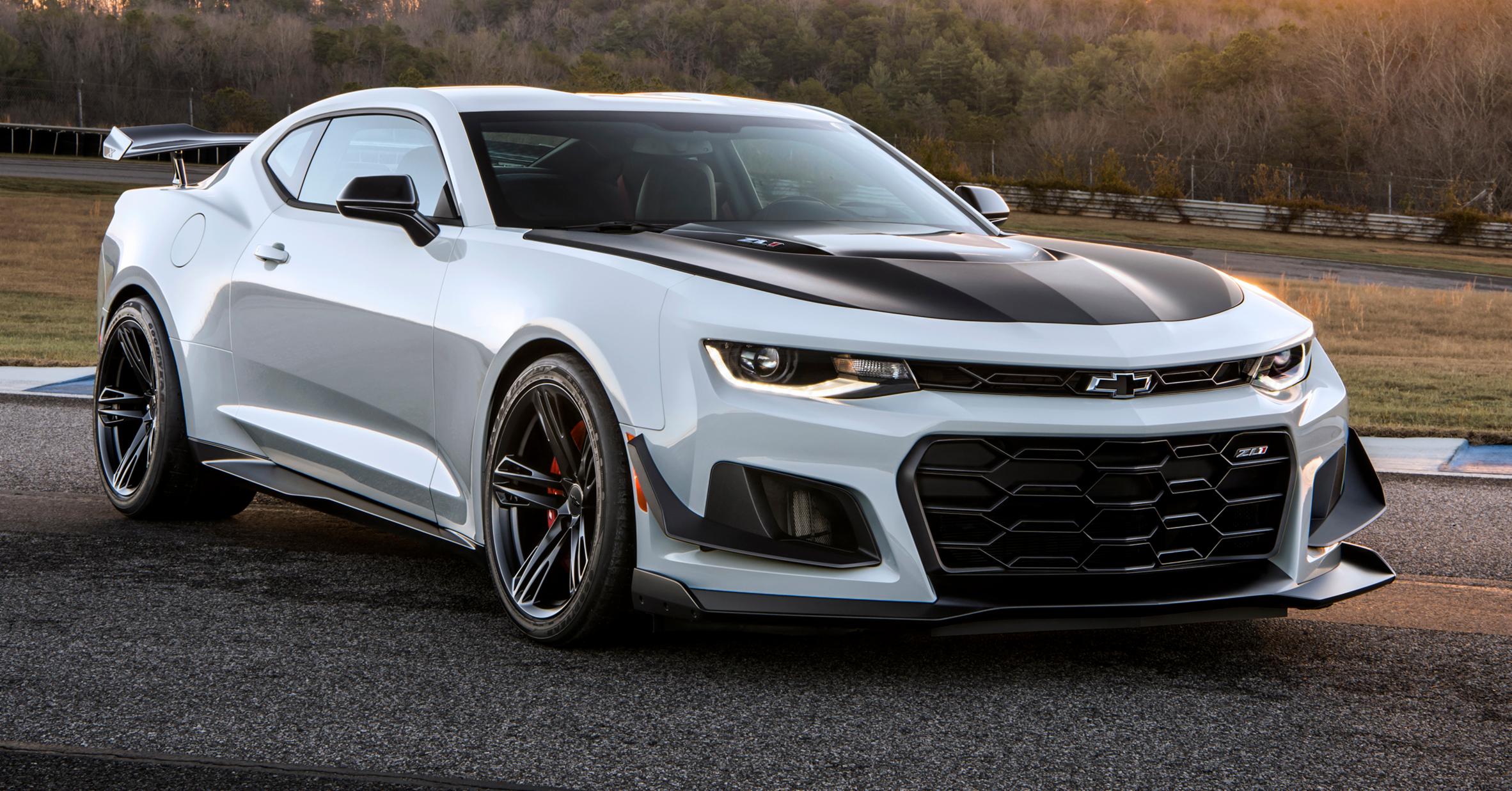 facebook-Linked_Image___2018-Chevrolet-Camaro-ZL1-1LE-001