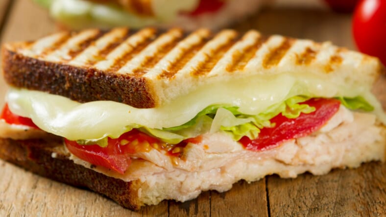 facebook-Linked_Image___cheese-tomato-sandwich-GettyImages-155419260