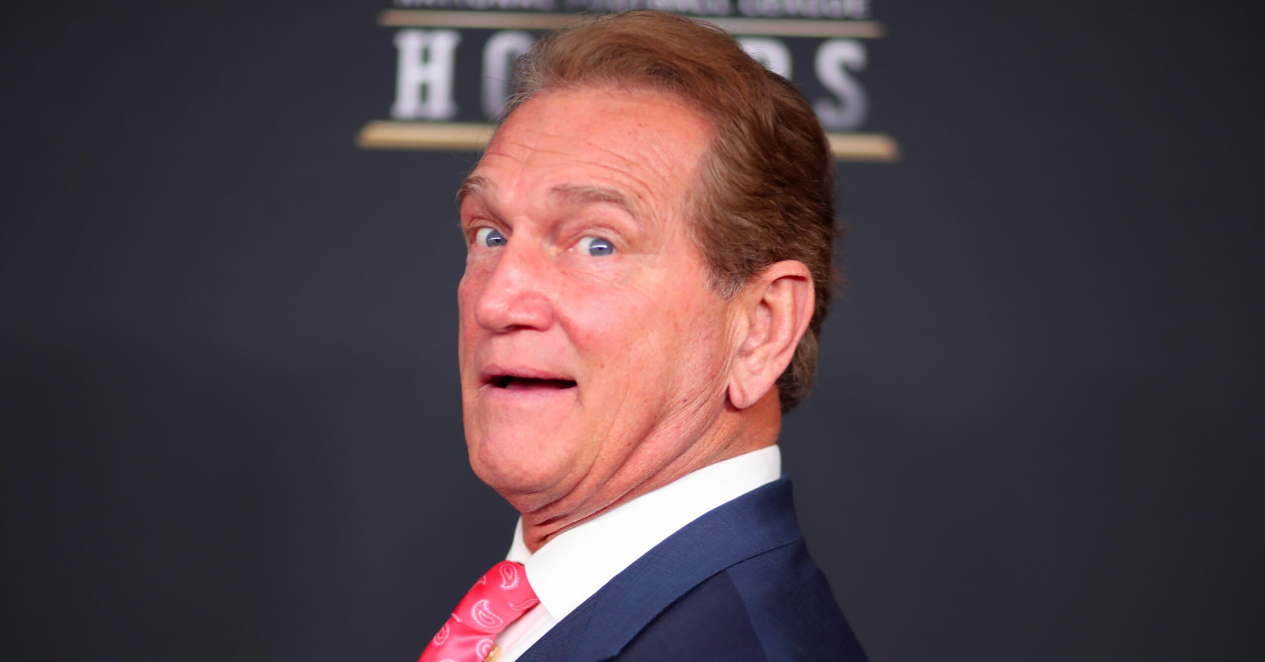 facebook-Linked_Image___Theismann