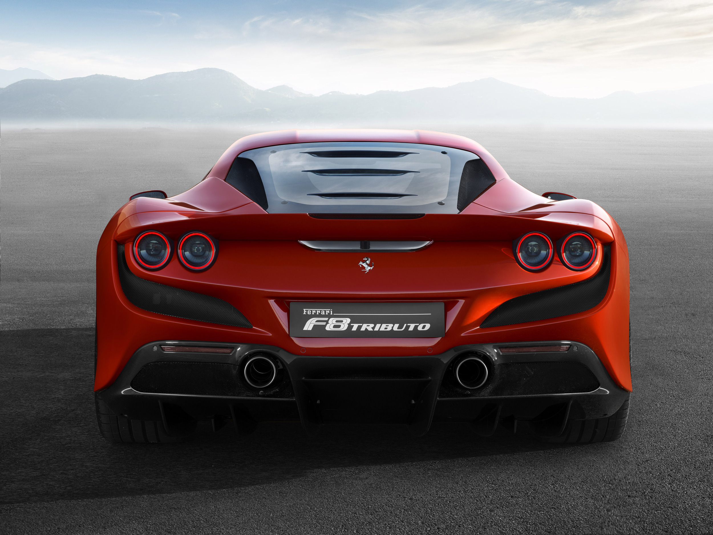 Ferrari F8 Tributo (4)