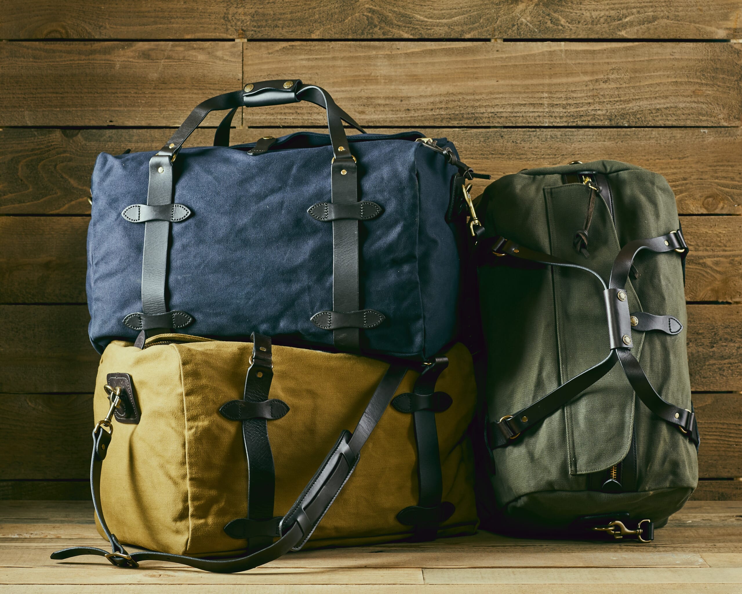 21 Best Duffel Bags For Men 2023: First-Class Luggage From Filson, Nike,  and More