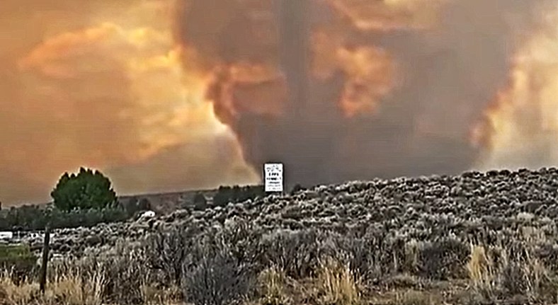 fire-tornado-screengrab