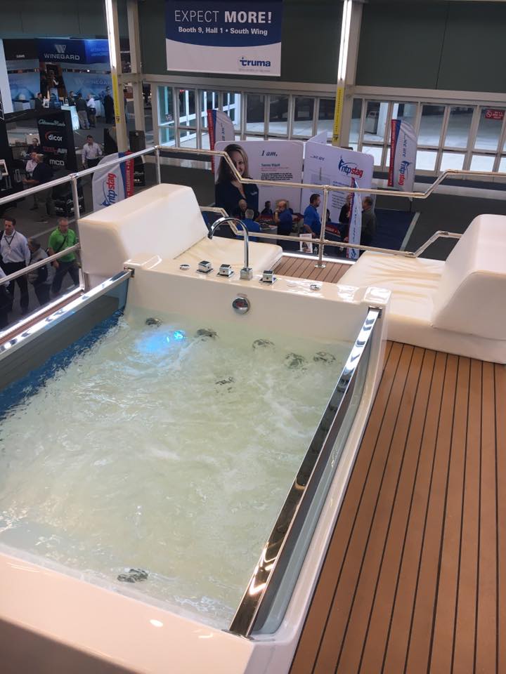 Furrion Elysium tub