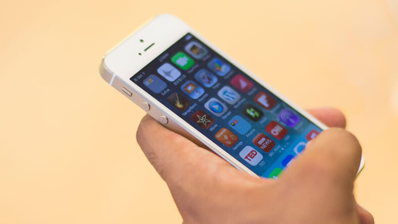 The next iPhone will supposedly favor the iPhone 5s