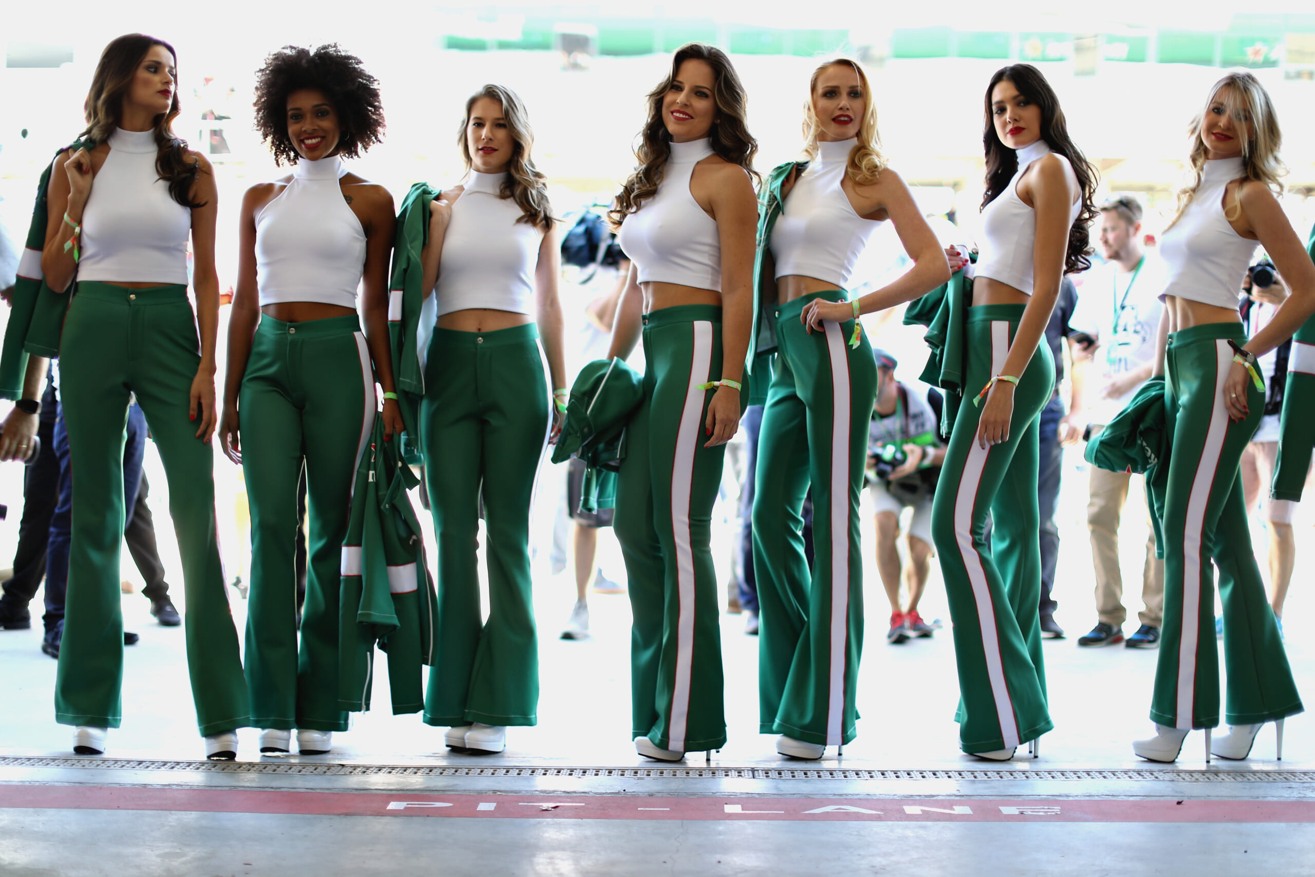 Formula 1 S Sexy Grid Girls Trackside Models Have Been Banned Due To Brand Values Maxim