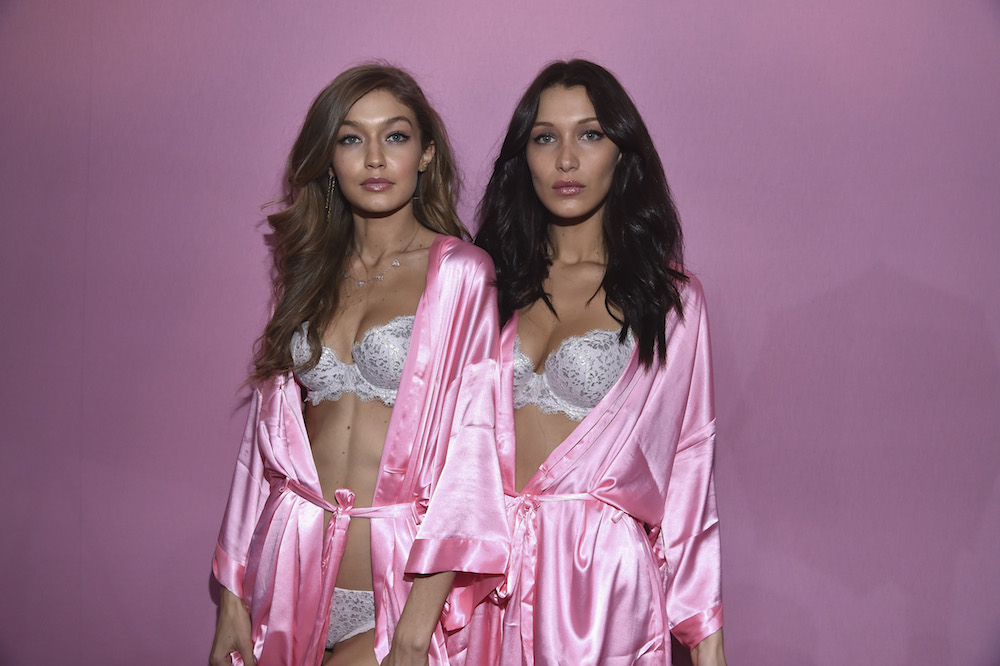 Supermodel Sisters Gigi and Bella Hadid Posed Nude Together in Hot New Phot...
