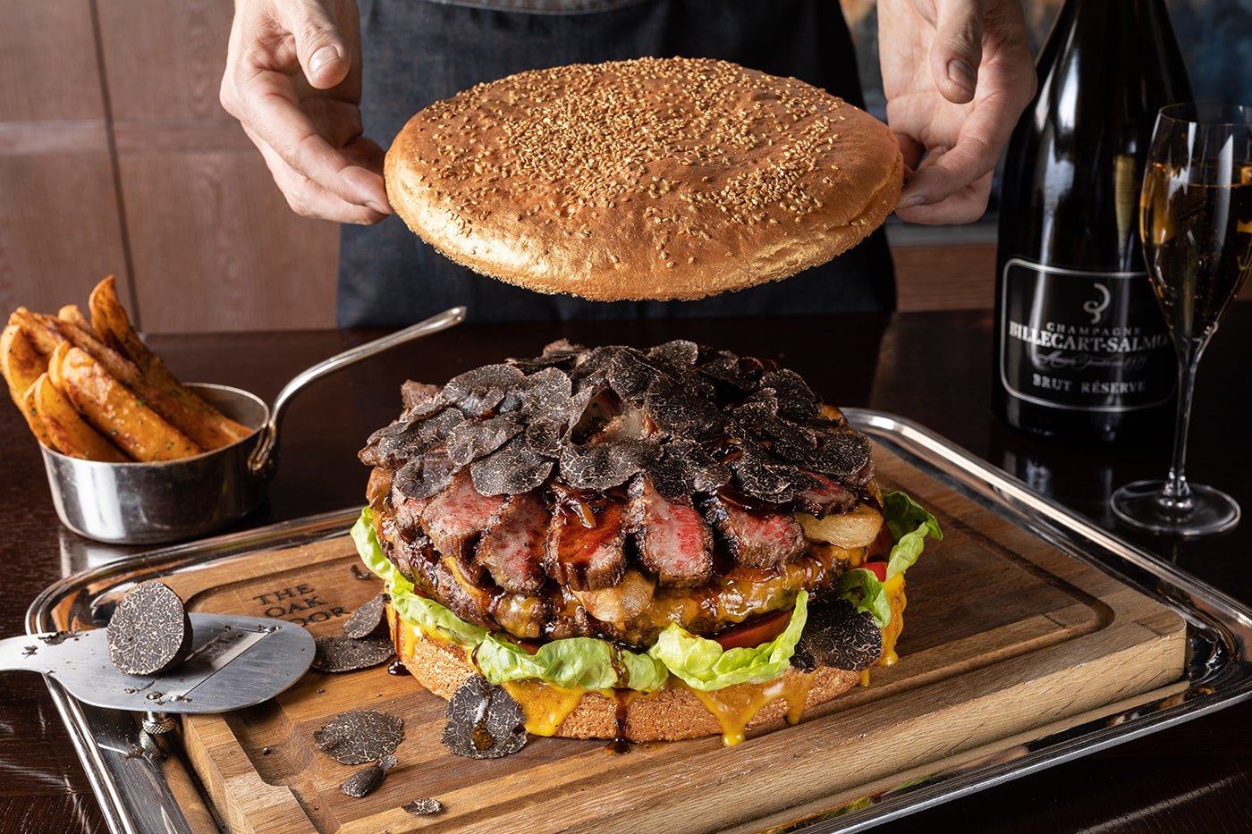 Golden Giant Burger