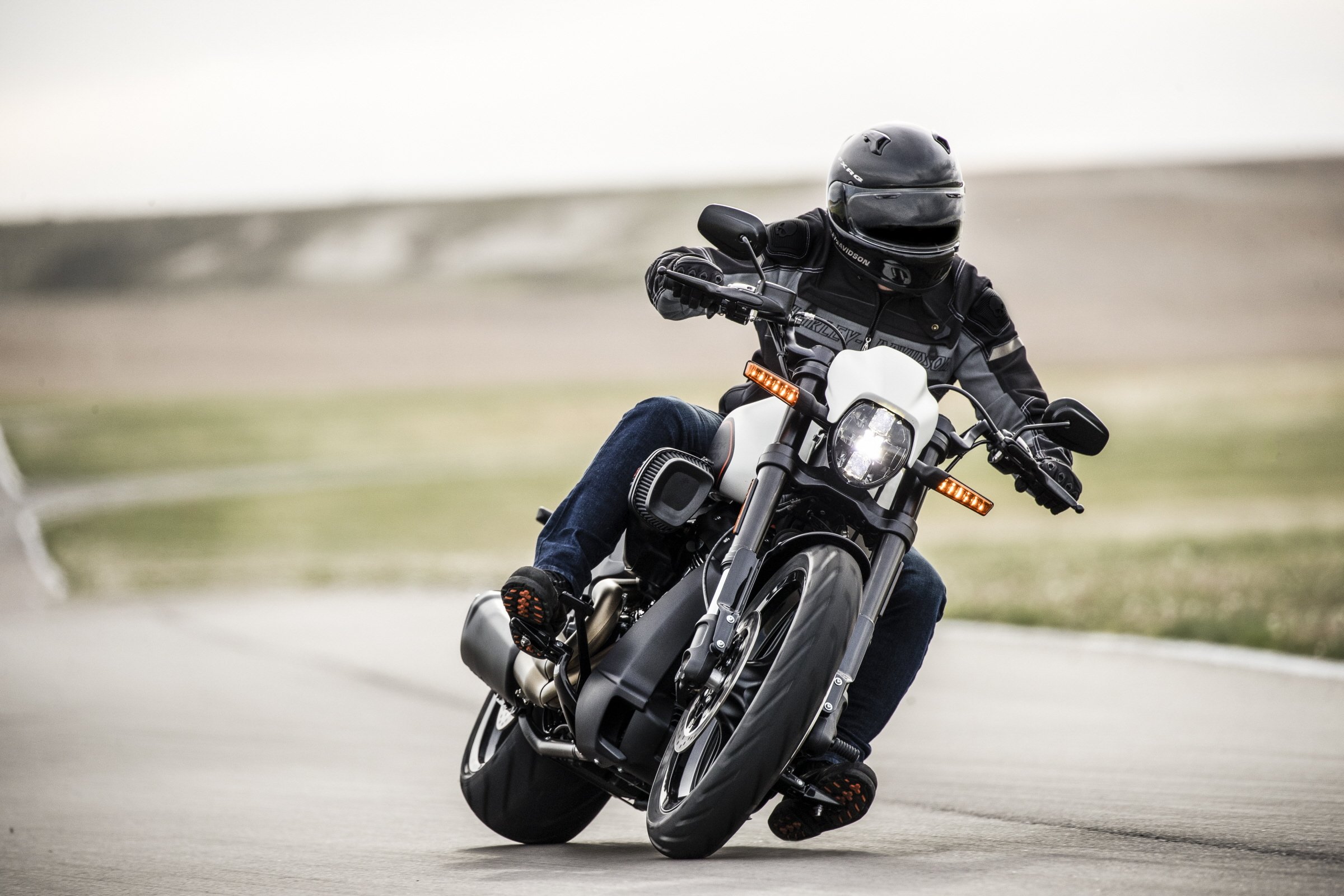Harley FXDRS