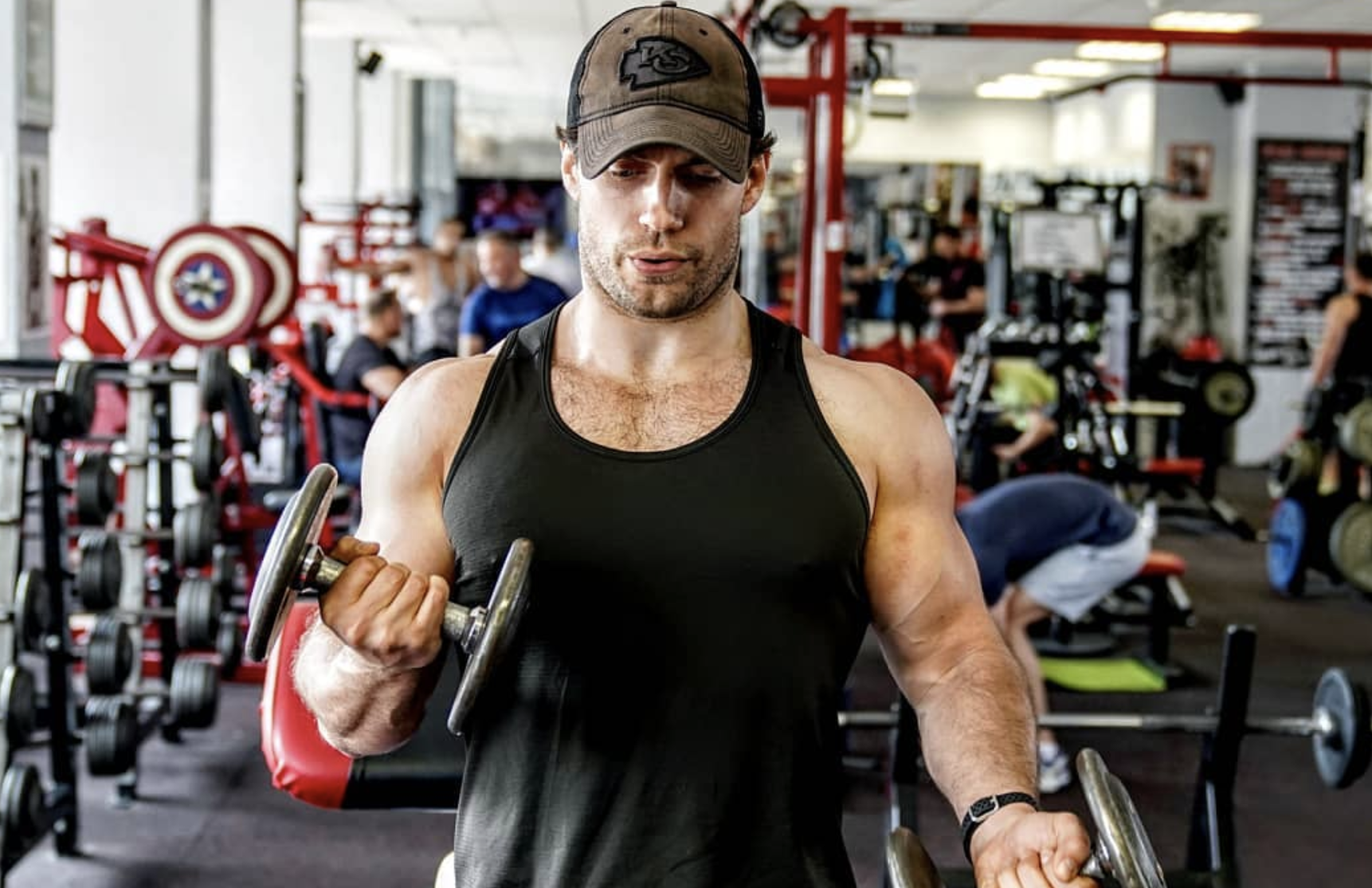 Henry Cavill workout revealed: Watch Superman star get his muscles into  peak condition - Irish Mirror Online