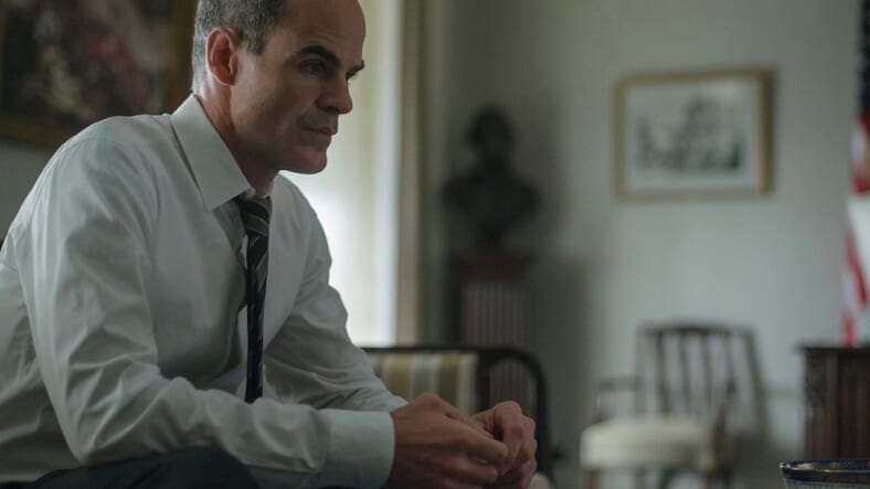 house-of-cards-michael-kelly-2