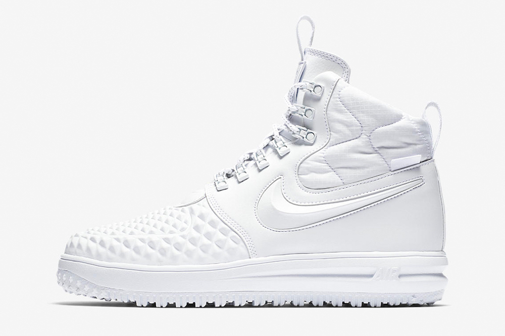 ike-winter-white-pack-2