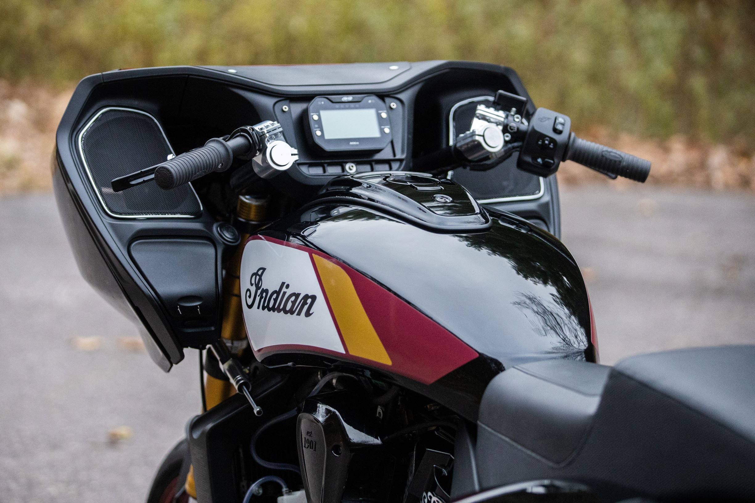 Indian Motorcycle x S&S Challenger (7)