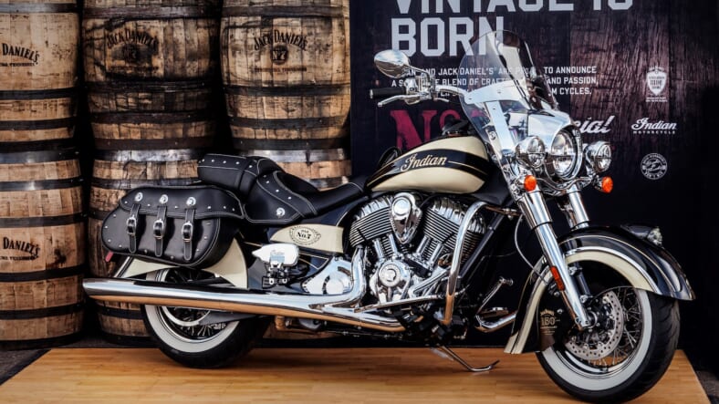 JD - Indian Chief Vintage Limited Edition - for wire (1).jpg