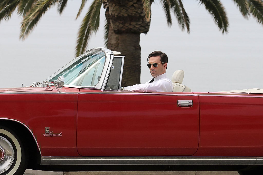 Jon+Hamm+films+scene+red+vintage+Imperial+EHWL_lYbVw0x.jpg