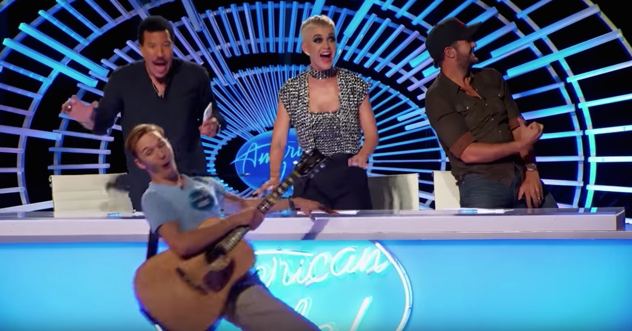 Katy Perry Kissed A 19 Year Old American Idol Contestant And He Didnt Like It Maxim