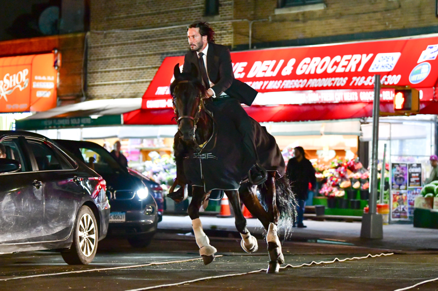 Keanu Reeves Horse (2)