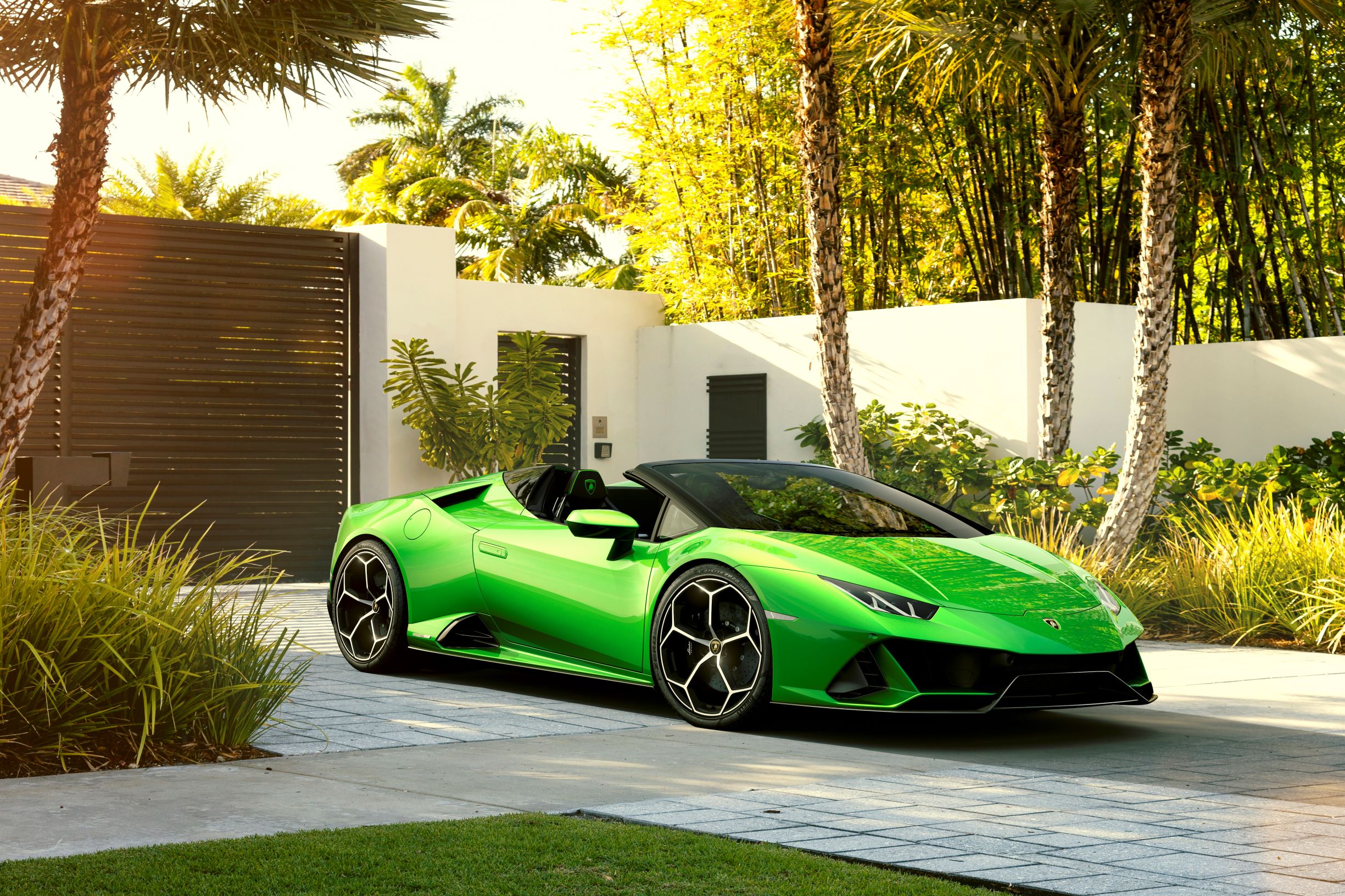 Lamborghini Huracan Evo Spyder (6)