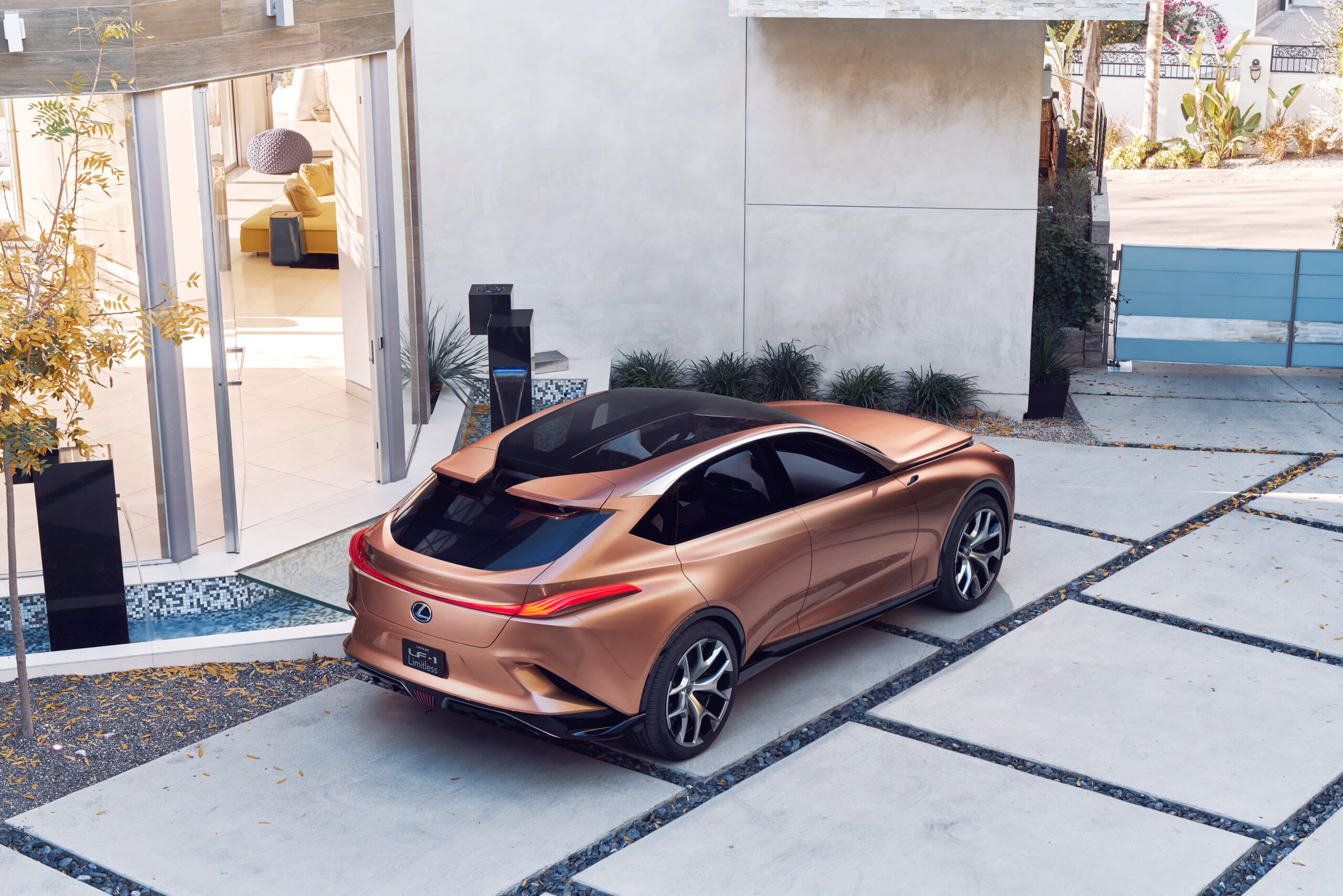 Lexus_LF1_Limitless_alt_03_35AE2702DFC4C3E61AE3773E9AD04173B214A9A3