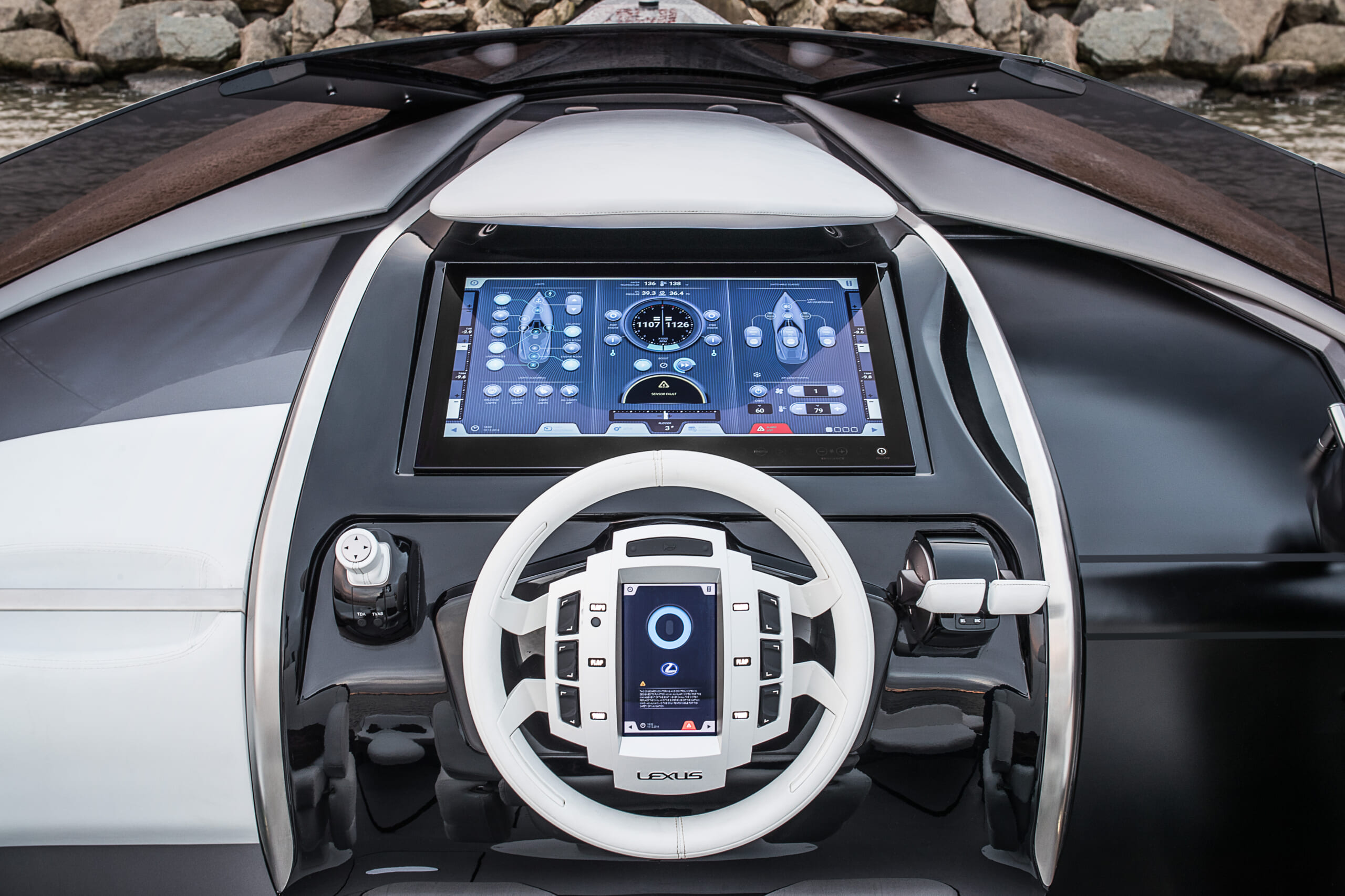 Lexus_Sport_Yacht_concept_12_C0C6BD82A617DB6BD3EDF8AE3D2D89A2FDB2848B.jpg