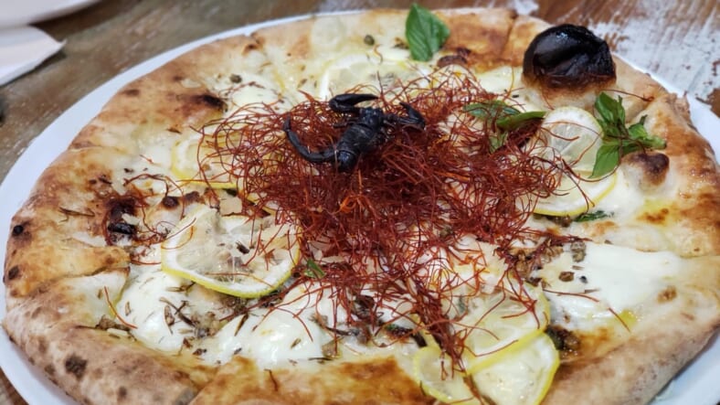 luzzo's scorpion ant pizza