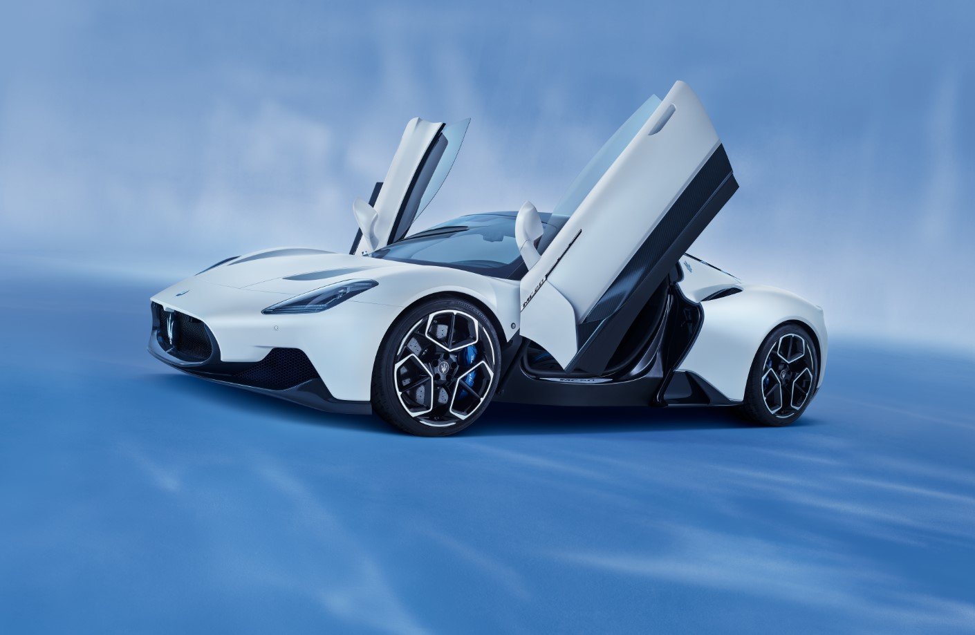 Maserati MC20 (9)