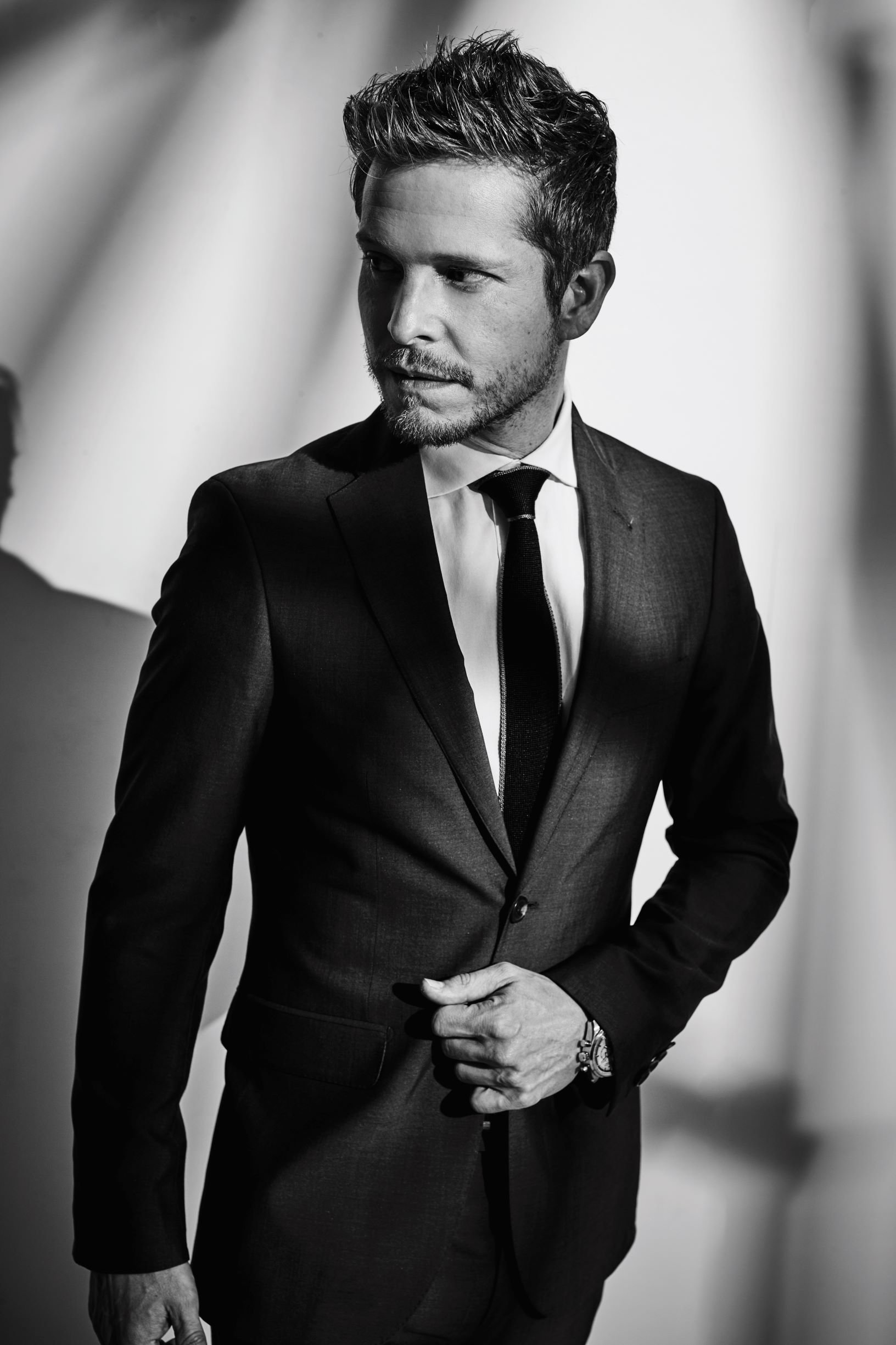 Matt Czuchry On Playing a Doctor in Fox's Hit Series 'The Resident' Maxim