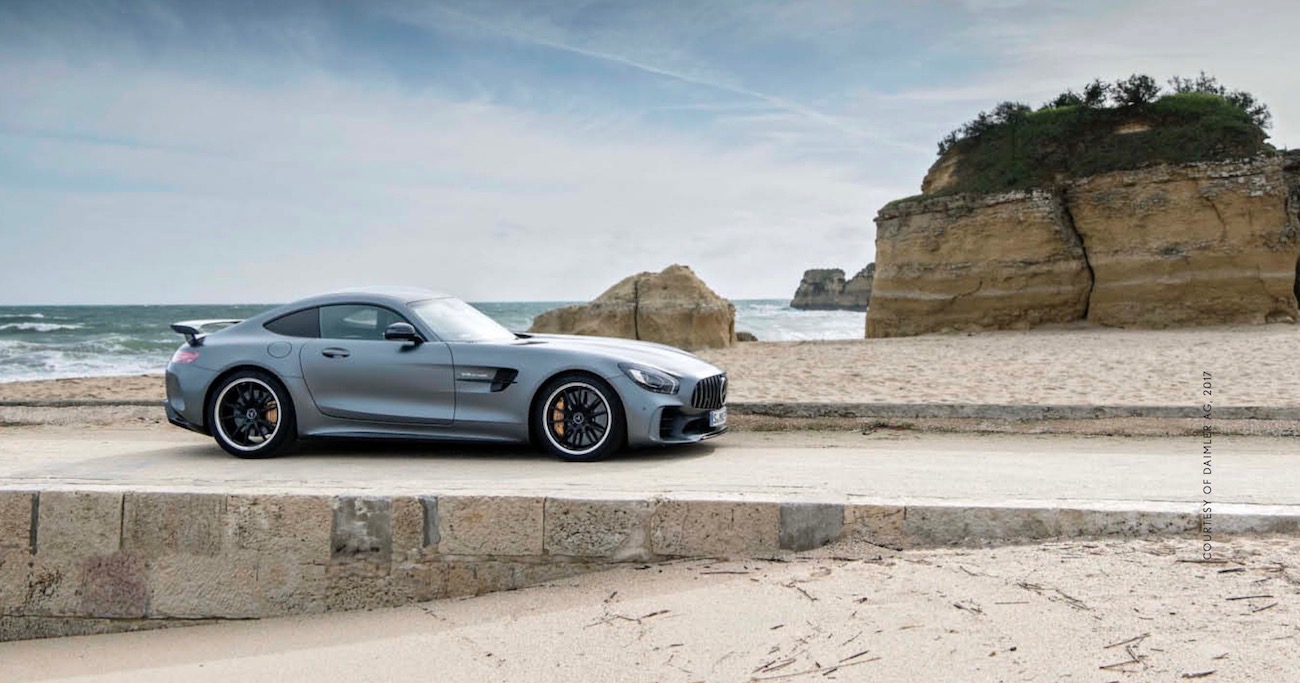Mercedes-AMG-GT-R-1