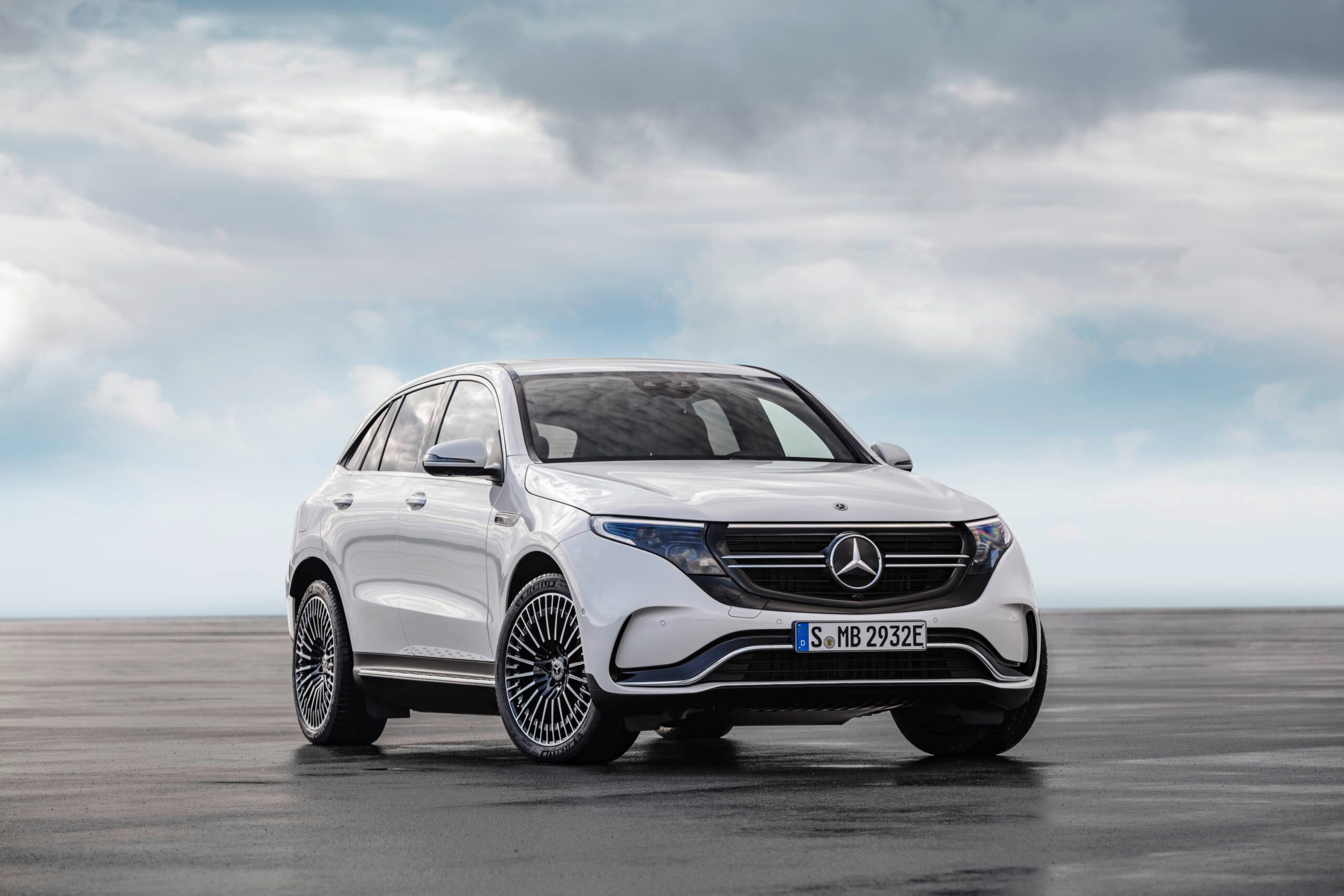 Mercedes EQ 6