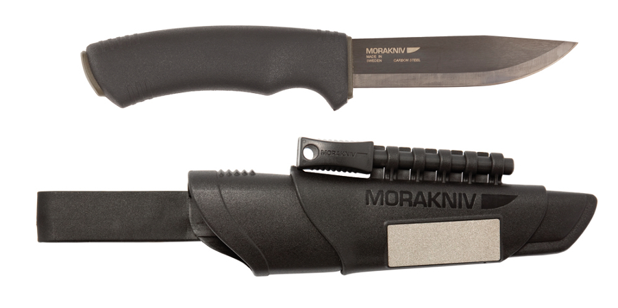 The sharp, sturdy, fire-starting Bushcraft Survival knife