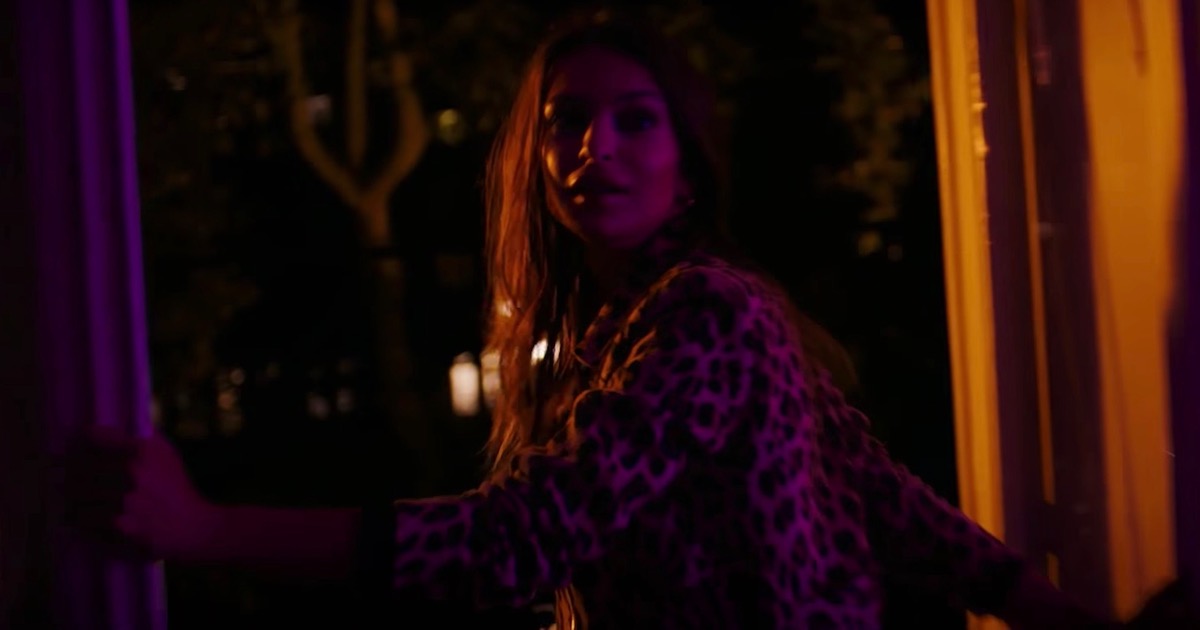 Natalie-Dormer-Emily-Ratajkowski-In-Darkness-4