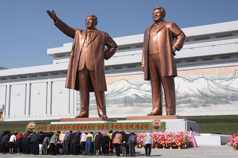 Statues in North Korea Wikimedia