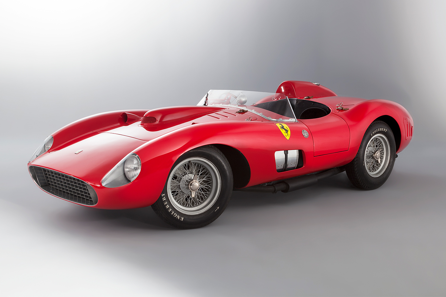 np011416_ferrarispider_article2.jpg