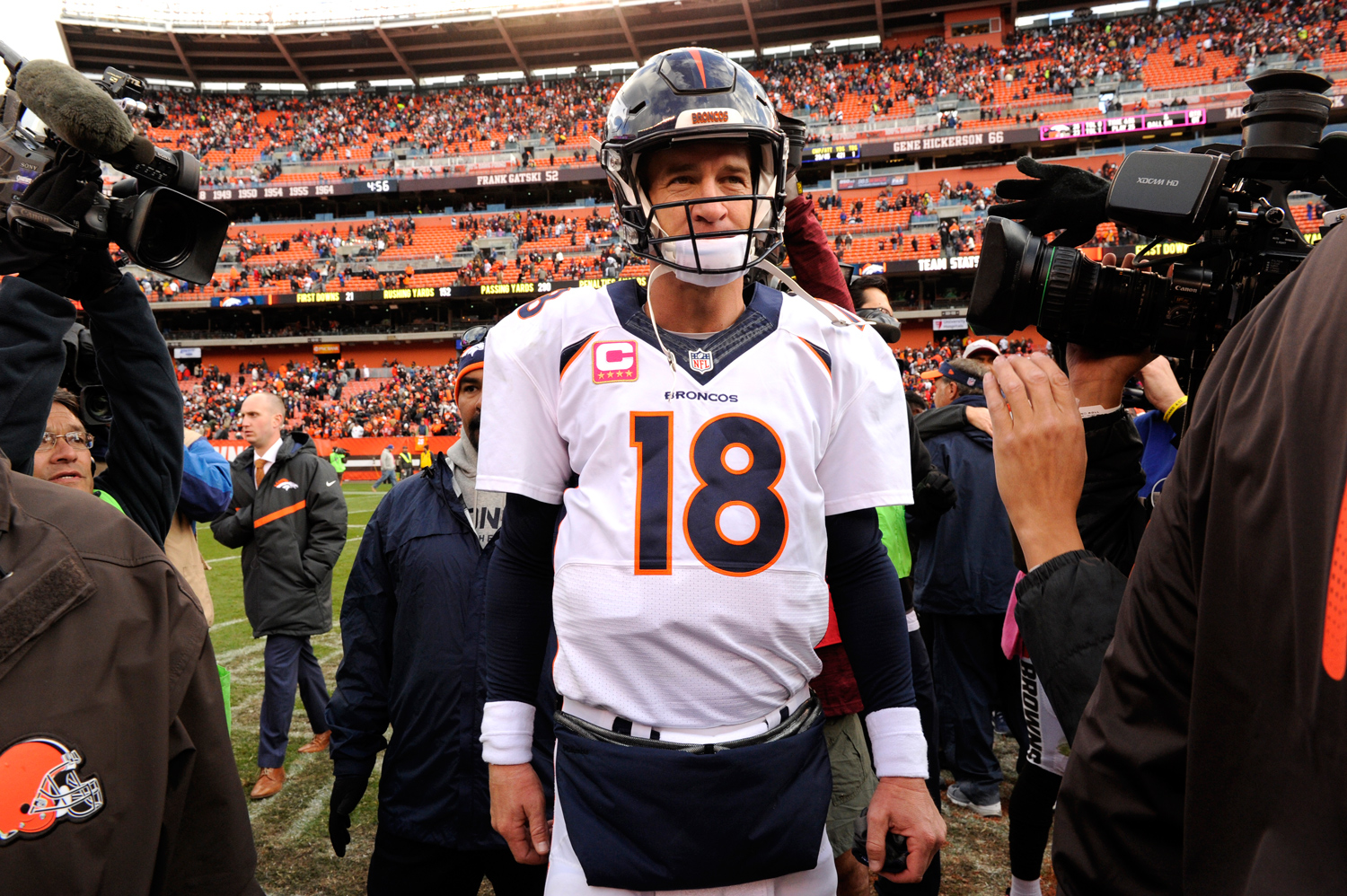 np122815_peytonmanning_article.jpg