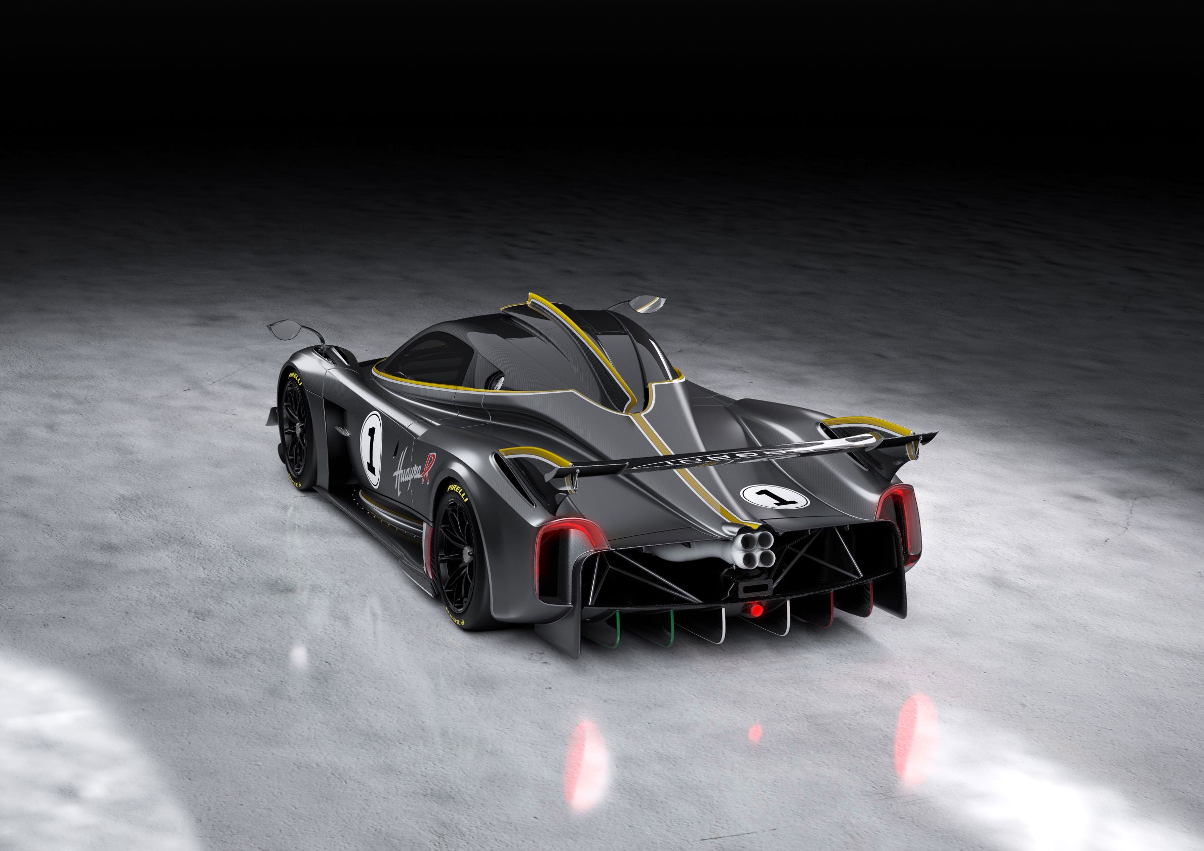 Pagani Huayra R (3)
