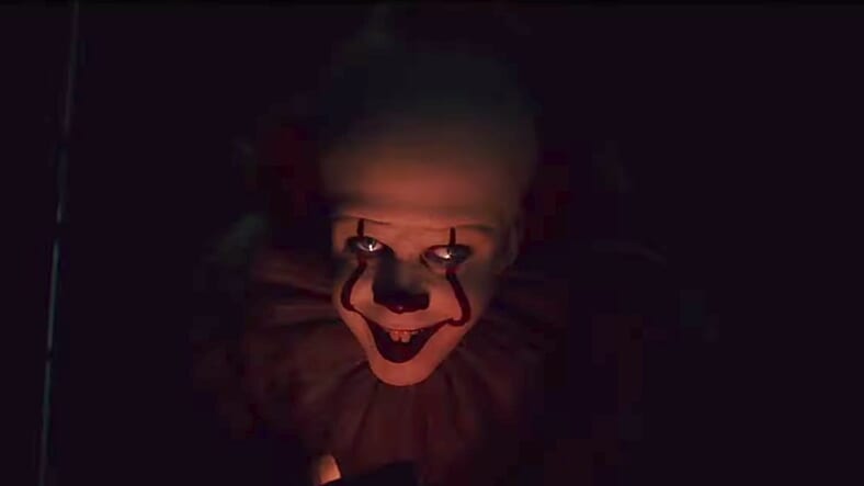 pennywise-youtube-trailer-screengrab