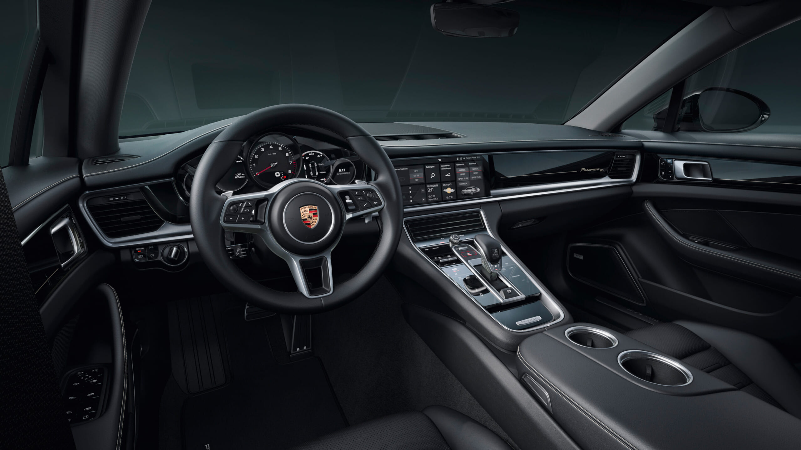 Porsche Panamera 10 Year Edition (1)