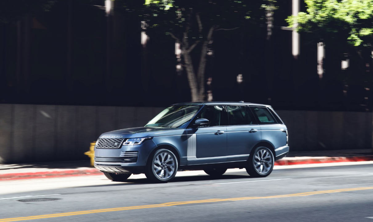 Range Rover P400e (4)