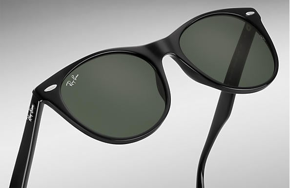 Ray-Ban