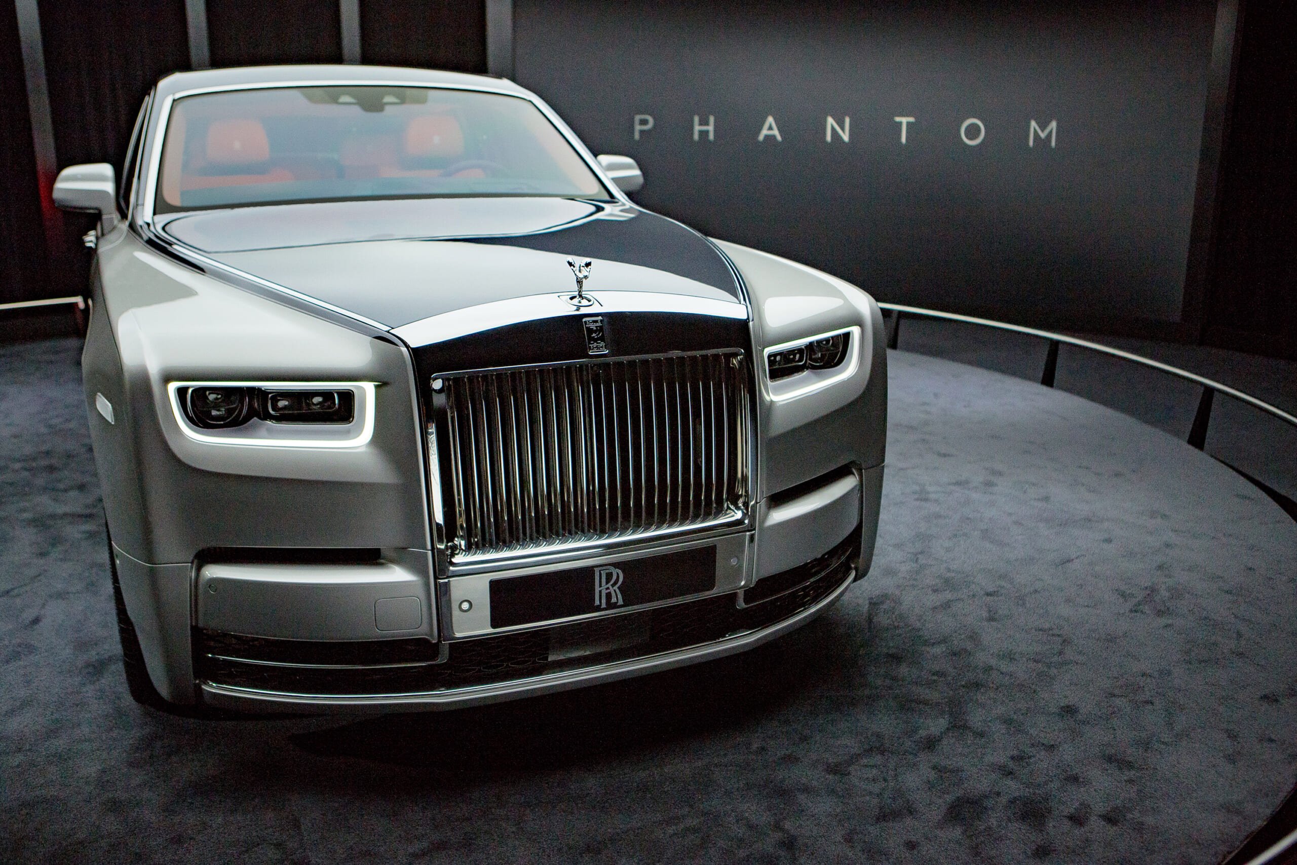 RR PHANTOM VIII (3)