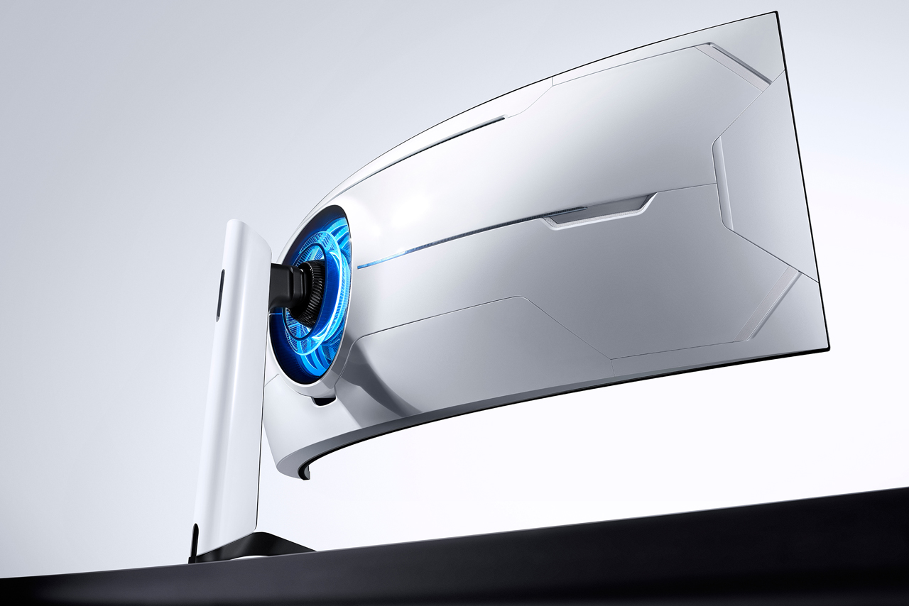 Samsung Odyssey G9 (1)