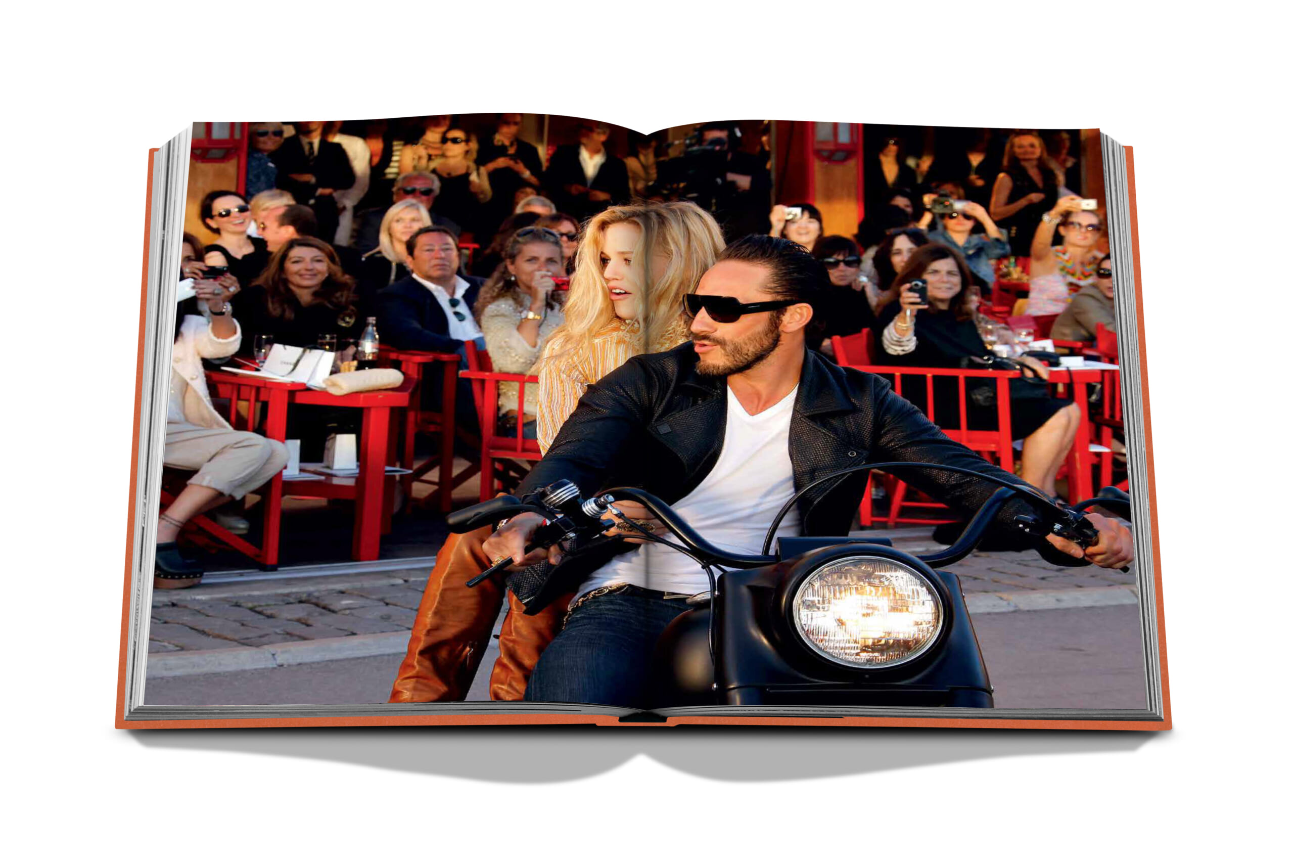 St.-Tropez-Spread-3
