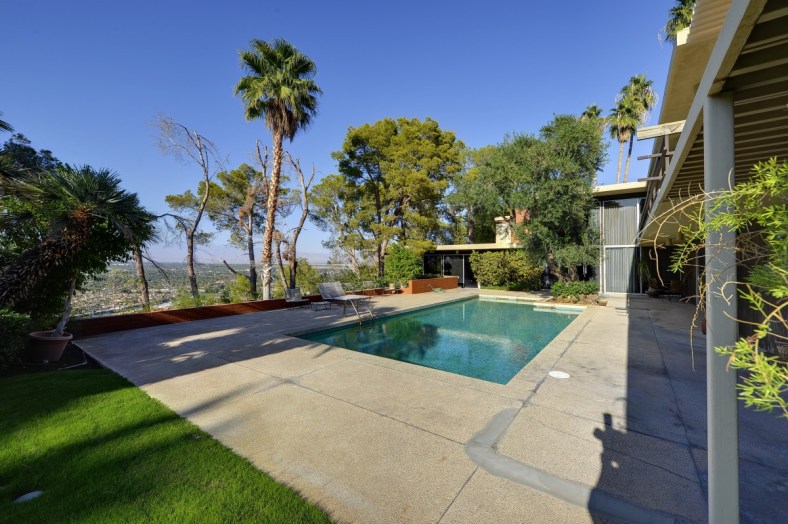 Steve-McQueen-Palm-Springs-House-Pool-1200x798.jpg