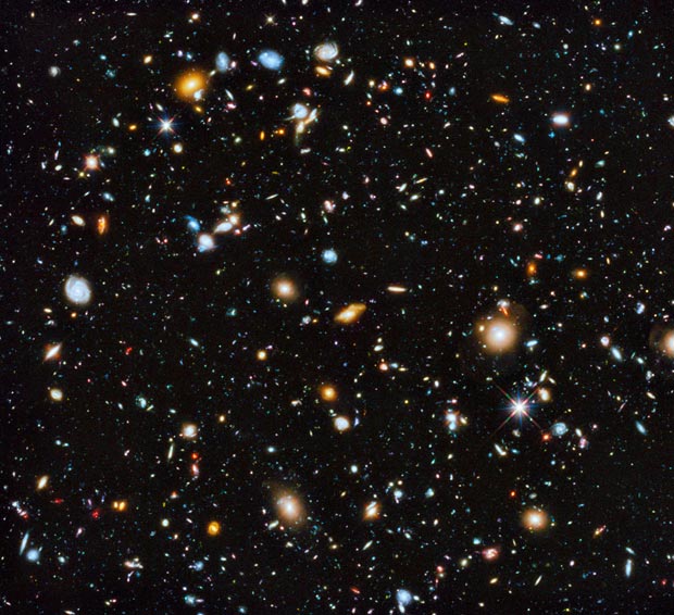 Stunning Hubble Telescope Pic Will Transport You to a Galaxy Far, Far Away placeholder caption