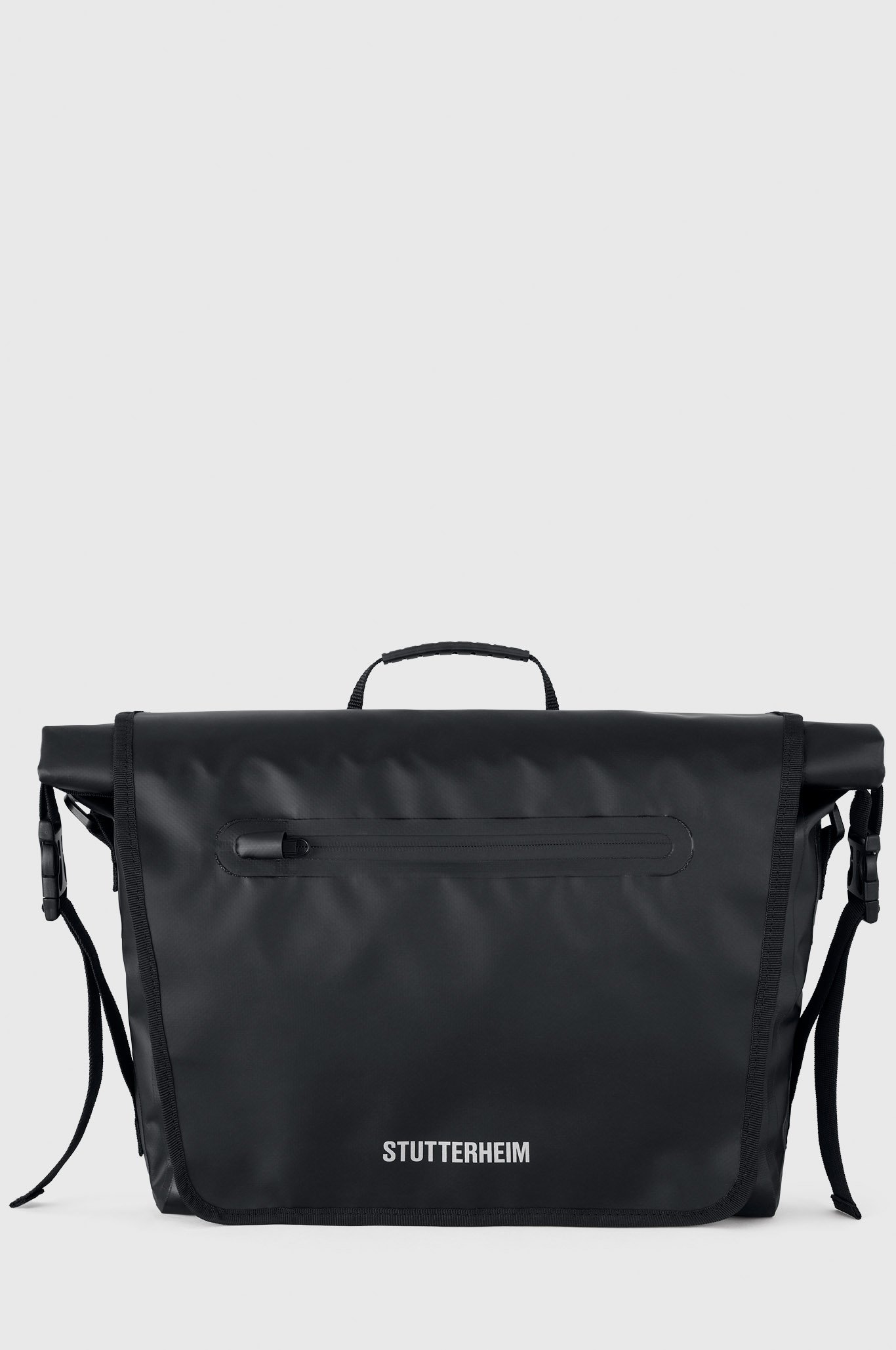 Stutterheim_Bag_3_Front