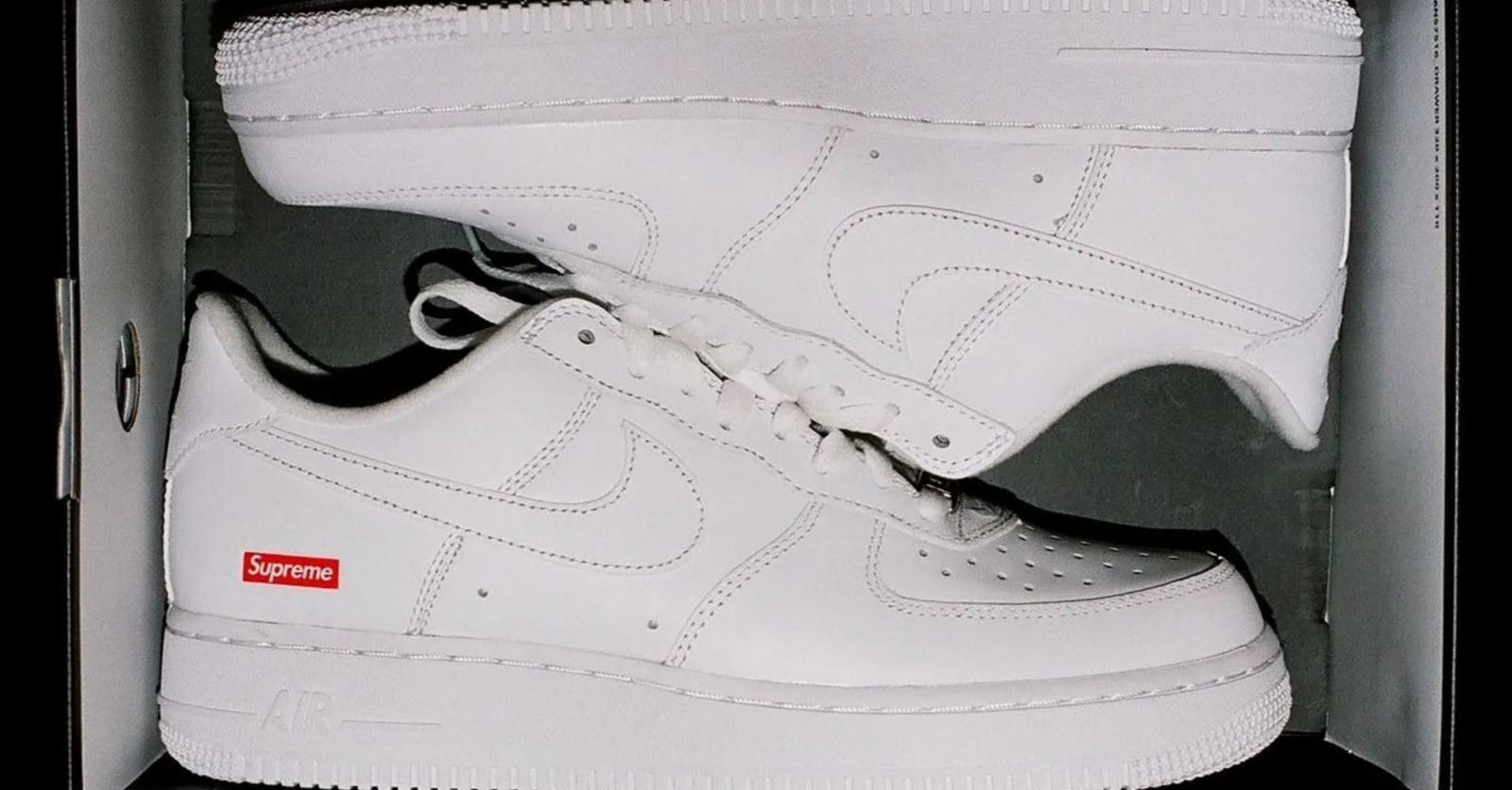 Supreme x Nike Air Force 1 Low Promo